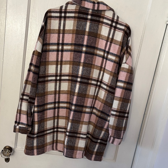 Plaid Button-Up Jacket - Picture 3 of 4